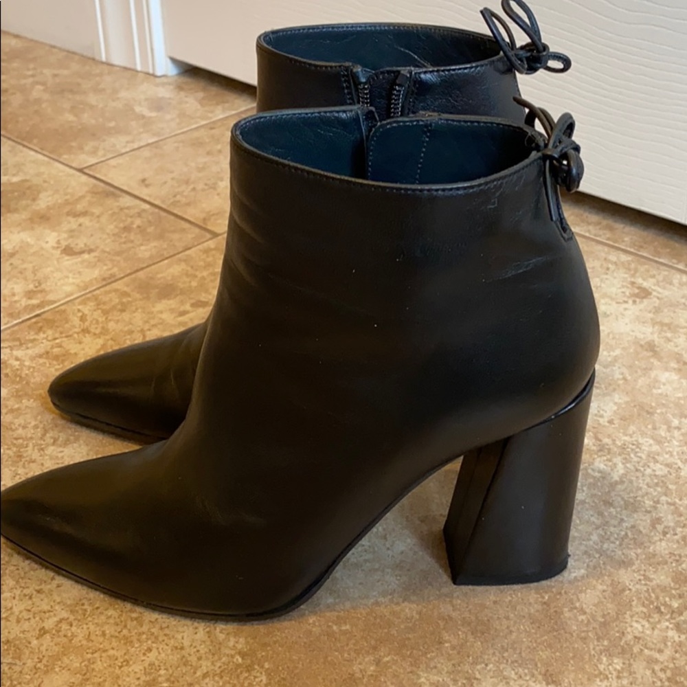 Stuart Weitzman booties - size 7.5